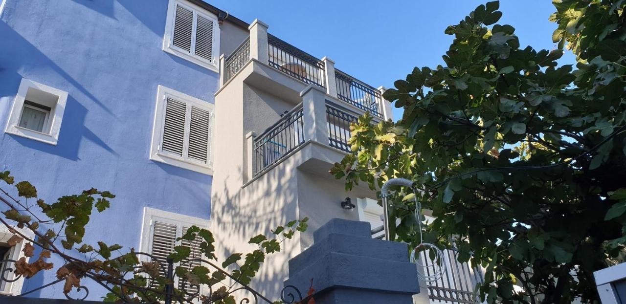 Apartments Laguna Gisela Izola Exteriör bild